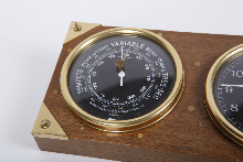 HORLOGE & BAROMOMÈTRE<br>RECONDITIONNÉS Ø8CM